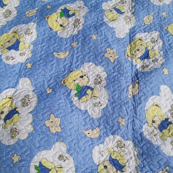Mickey And Minnie Mouse Twin Blanket or bedspread 72x 53 in handmade - Picture 8 of 8